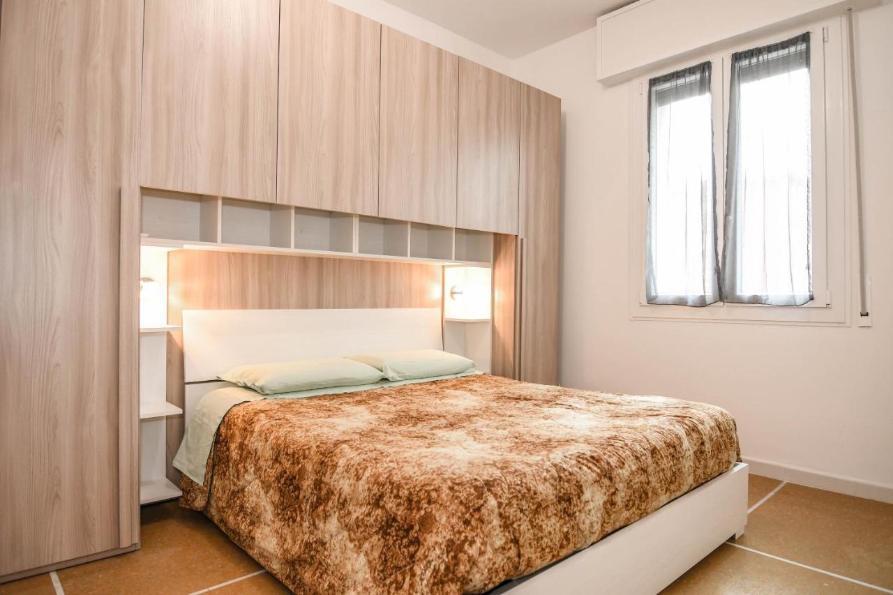 Fontanesi Suite โบโลญญา ภายนอก รูปภาพ